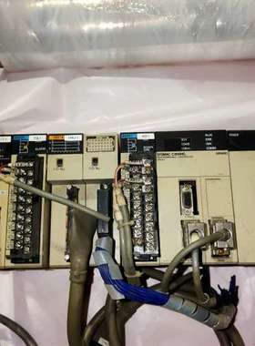 {议价}一组C200H系PLC，C200HW-COM05一个