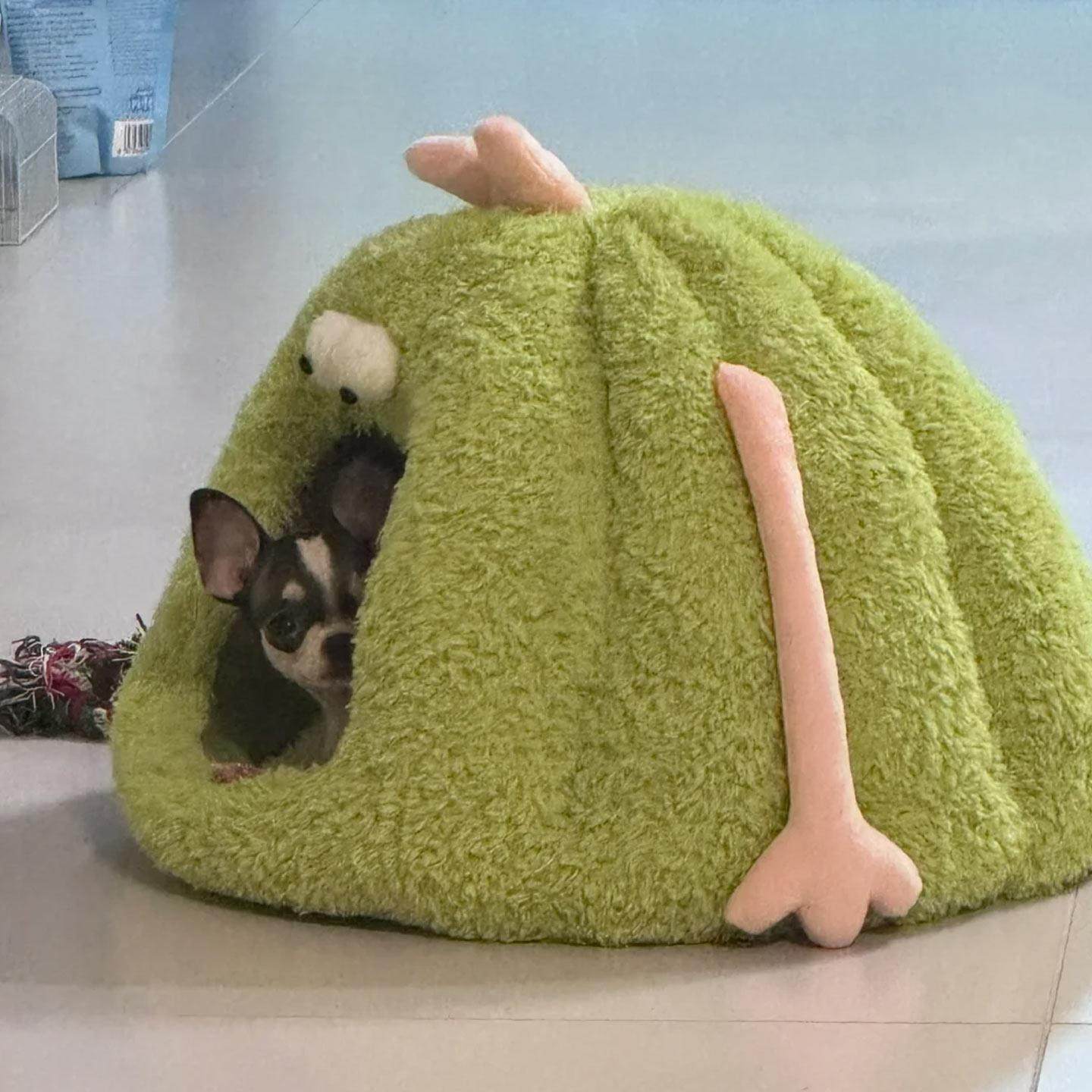 猫窝狗窝冬季保暖半封闭式安全感睡窝小怪兽加厚毛绒睡垫宠物用品