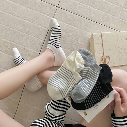 蚂蚁同学简约条纹船袜无骨隐形袜