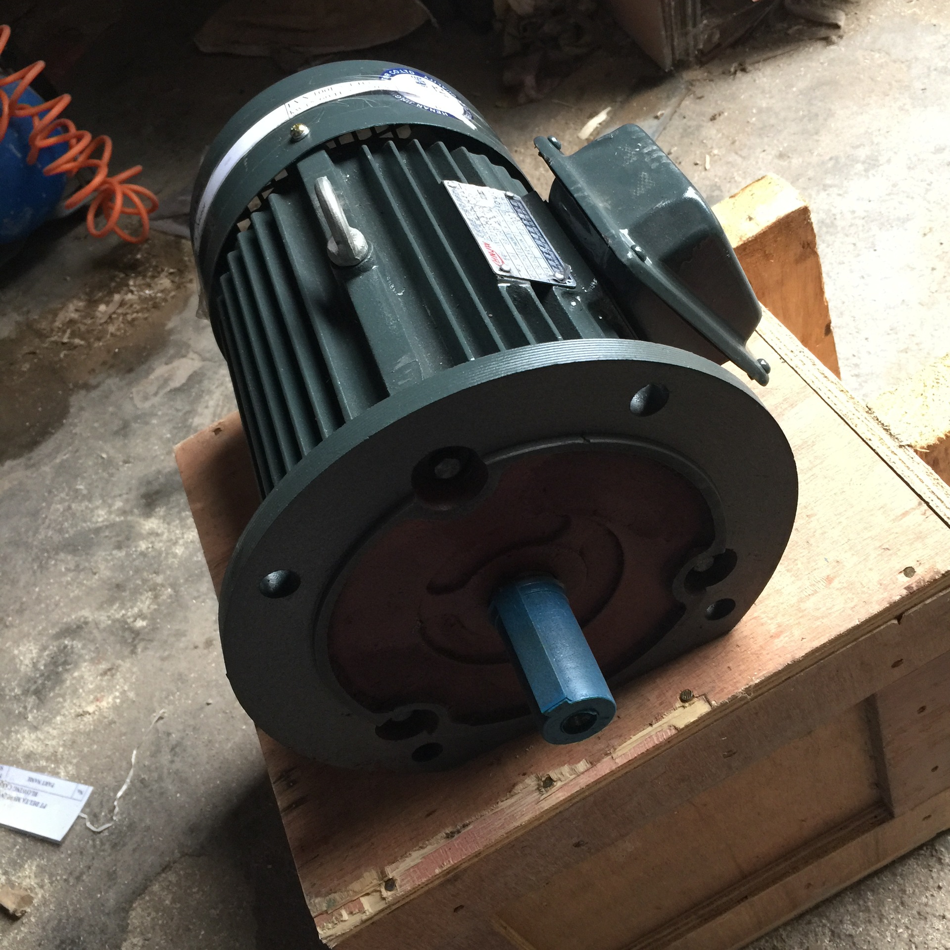 FA221E道夫电机  FVX100L5-4-B5  3Kw （5-60HZ）不带风机