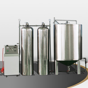 玻璃水设备 一机多用 一套设备生产多种产品 玻璃水生产线