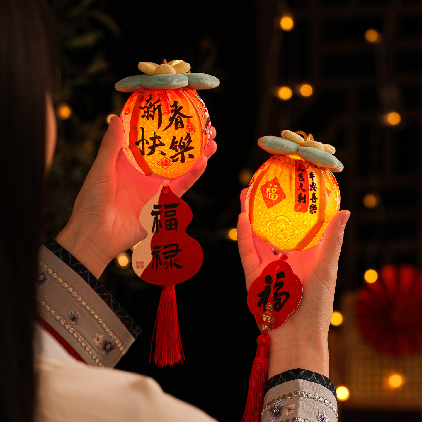 春节灯笼中国风新年装饰挂件儿童手提发光花灯2026马年新款挂饰