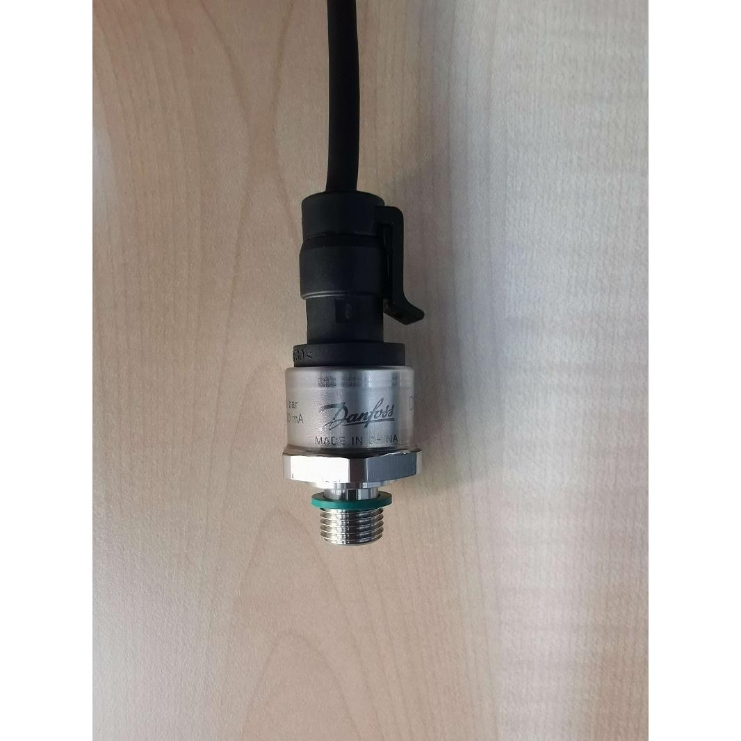 原装正品DANFOSS丹佛斯压力变送器DSTP140