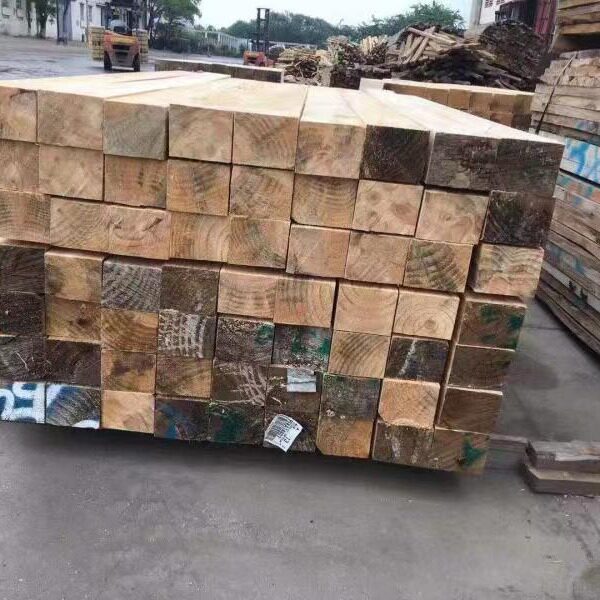 工地枕木15*15方木条等厂家按需开料不带皮不掺杂腐材料防腐处理