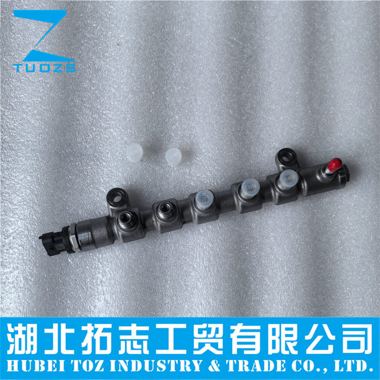 0445214270供应柴油机零件高压油泵零件喷油器共轨管0445214270