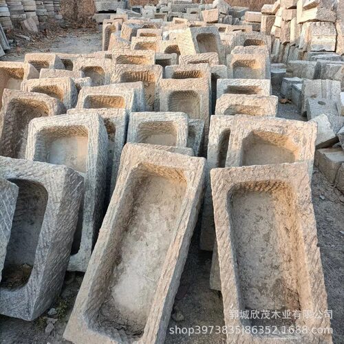 新款青石仿古石雕石槽农场旧猪槽子民间景区旧牛槽马槽流水摆件