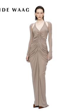 OUDE WAAG 25秋冬新款 亲肤露肩线条感美狄亚度假连衣裙