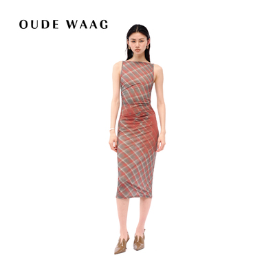 【李一桐同款】OUDE WAAG 25早秋新款 摩登一字领抽褶连衣裙