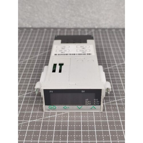 A065*RKC理化 SA210 FD08-MN-3＊HN-5N/N/11 智能温控器温控仪正