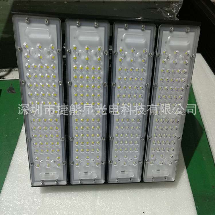 深圳老款四光源200wled路灯