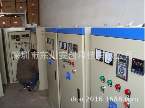 自动智能恒压11kW变频控制柜