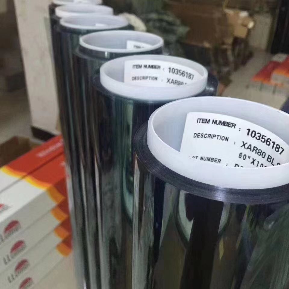 龙膜汽车贴膜隔热防晒防爆隐私