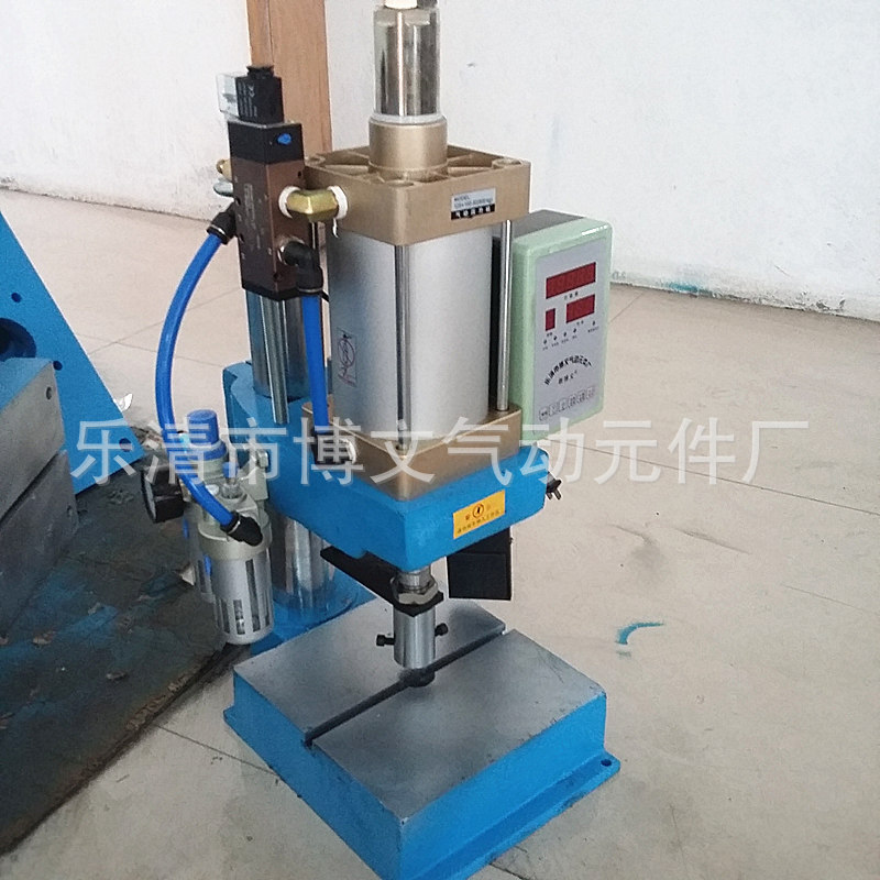 带微电脑控制系统PD-125 800kg 气动压力机 小型台式桌面式