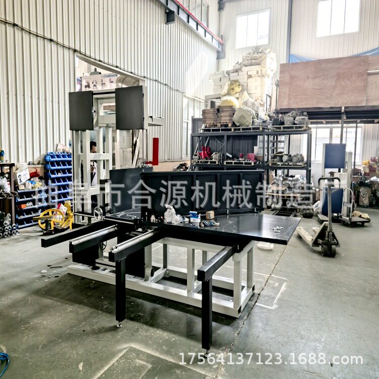 小型木工带锯机送锯条