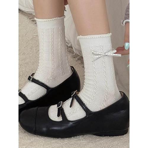 白色袜子女韩系花边可爱蝴蝶结中筒袜无骨长袜秋天配小皮鞋堆堆袜