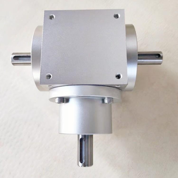 HDAF17-2:1 螺旋锥齿轮转向箱 六面体转向机 直角换向器 法兰可选