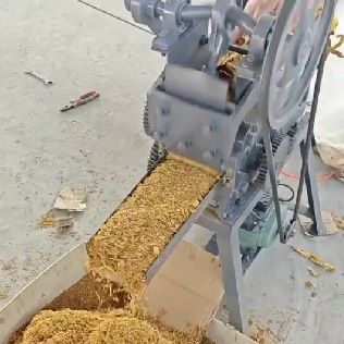地黄种子丹参切段机切烟丝加工机器 烟叶切丝机芹菜豆角切段机
