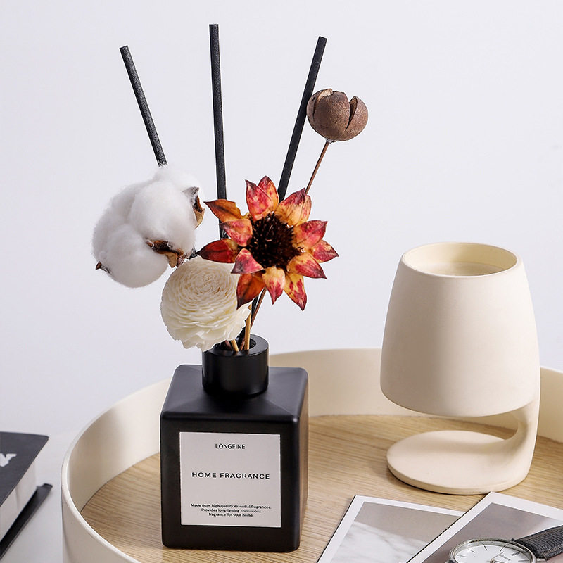 复古黑瓶干花无火香薰精油家用藤条香氛摆件卧室内空气清新除味