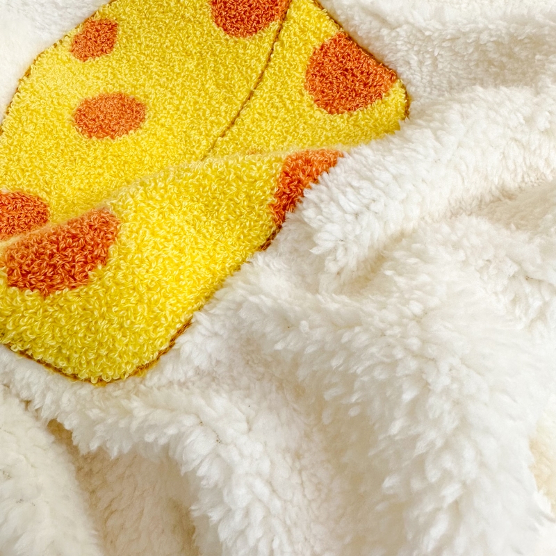 羊羔绒毛巾绣两用抱枕被子双层四季办公室枕头被沙发午休披肩毛毯