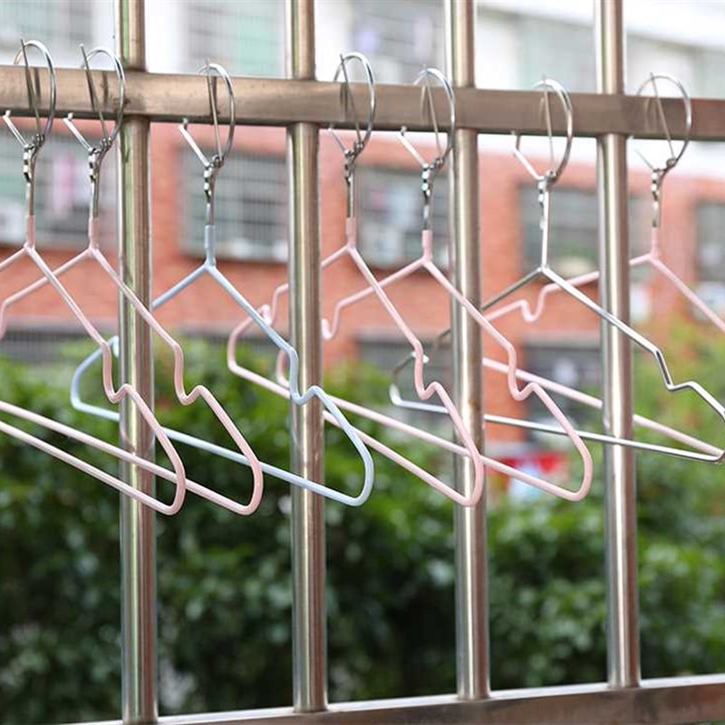 防风晾衣架室外自动卡扣防吹飞衣架子固定防掉落闭口不锈钢晒家用