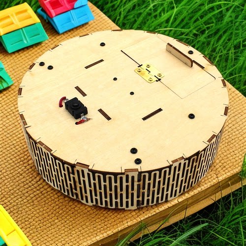 高难度科技小制作模型扫地机器人