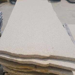 柏坡黄石材 外墙干挂花岗岩 荔枝面火烧面路沿石 园林造景石材