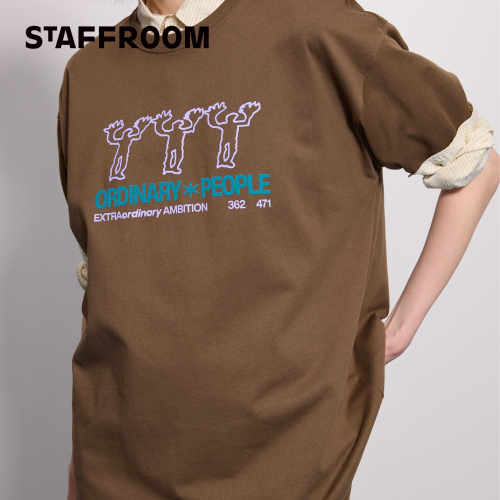 普通人物植绒印花T恤STAFFROOM“