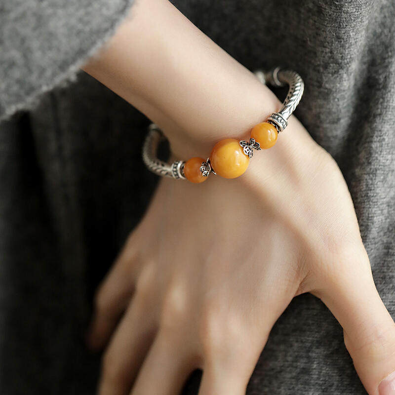 蜜蜡圆珠足银叶子纹弯管银珠弹力手串时尚百搭简约民族风 S12827