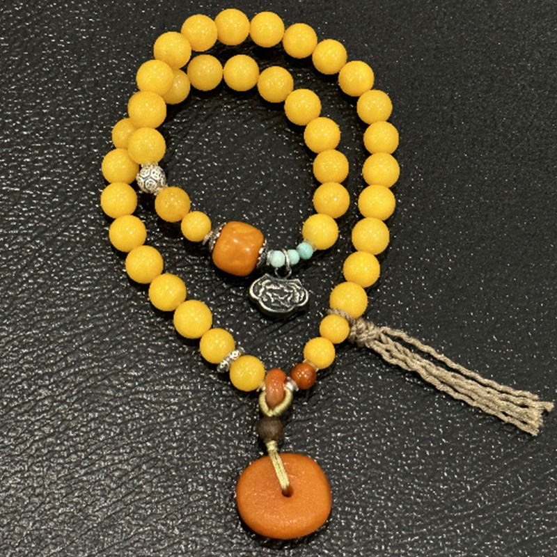 鸡油黄蜜蜡南红玛瑙弹力手串女时尚百搭新中式国风老型珠 S13198