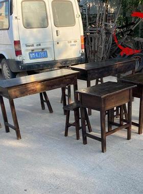 老物件老式课桌8090年代学生书桌整套课桌椅子怀旧装饰摆饰