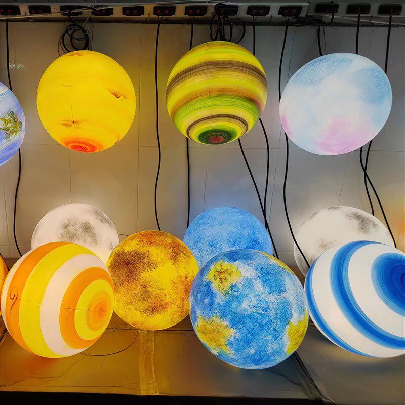 网红星球灯吊灯星空装饰灯景观防水发光圆球地球灯户外行星月球灯