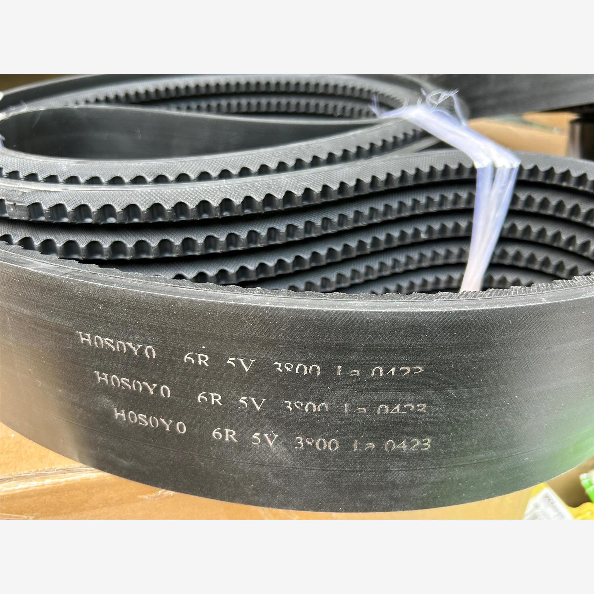 HOSOYO橡塑三角带CX3810 8VX4720  XPC2650进口橡塑三角带联组带