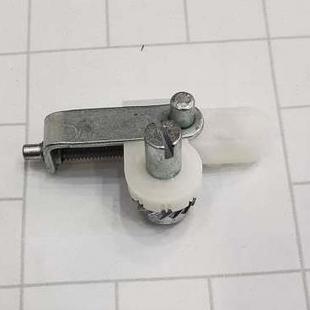 销斯蒂尔油锯导板调节器MS251250231210链条张紧器松紧调节螺丝