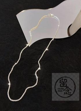 -Simple and versatile fashion all over the sky star necklace