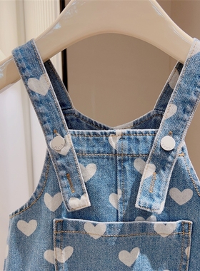 2023春秋女童爱心牛仔背带裙 H-19103儿童韩版洋气蓝色牛仔裙休闲