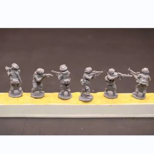 Character Russi Resin Modern Kits Model Cast Die Figure