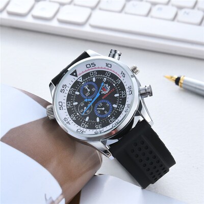 Mens Watches Three-eye design Retro Silicone strap Band