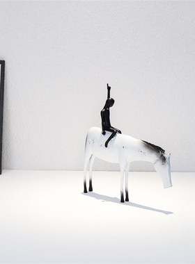 新中式骑马人雕塑小摆件办公室酒店玄关样版房书房软装动物马饰品