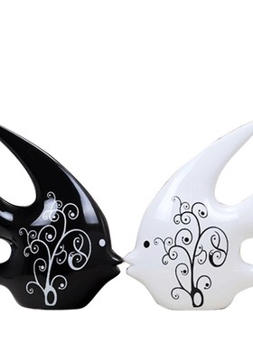 时尚家居装饰 陶瓷工艺摆饰 情侣鱼燕子鱼黑白Kiss摆设一对包邮