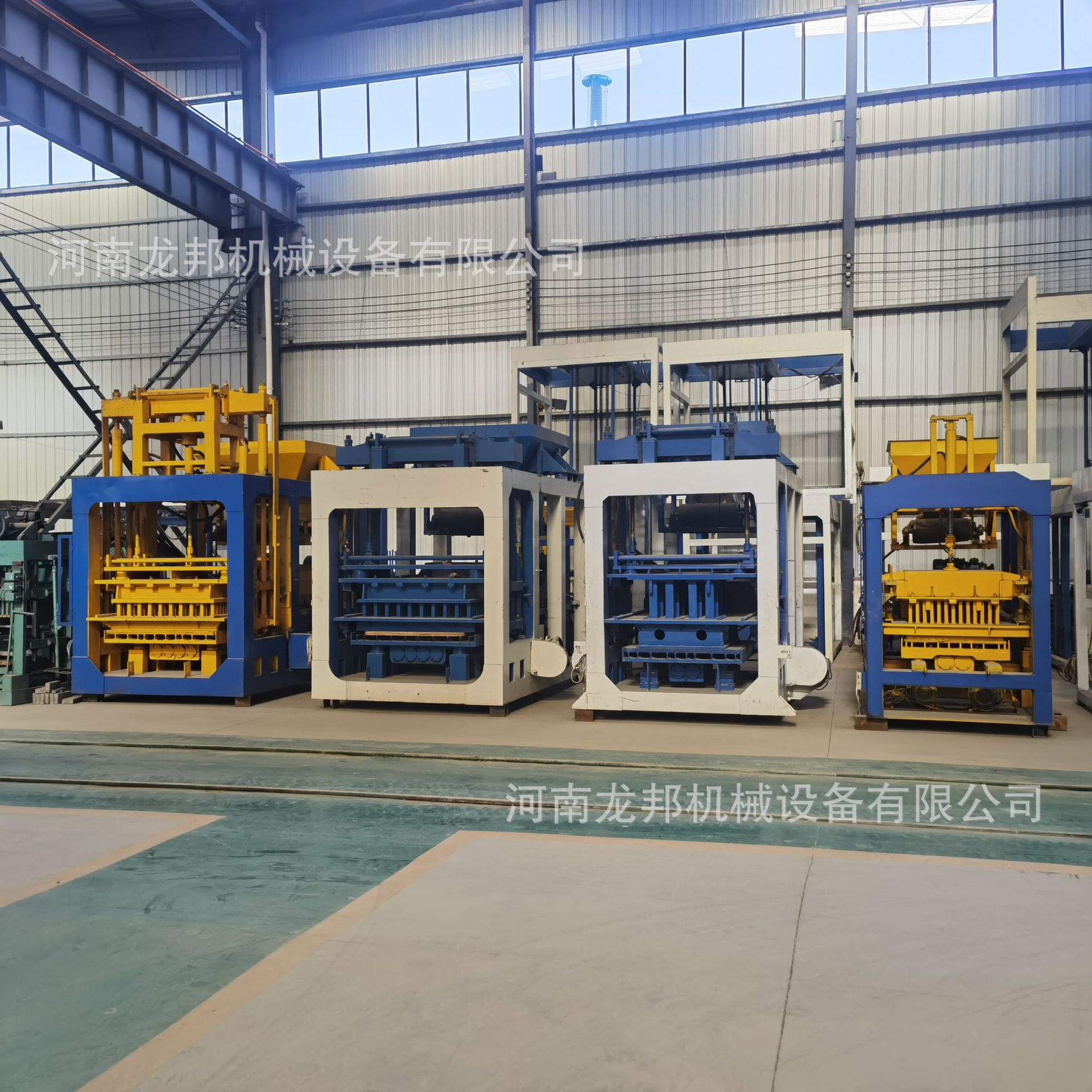 龙邦全自动制砖机建筑垃圾再生
