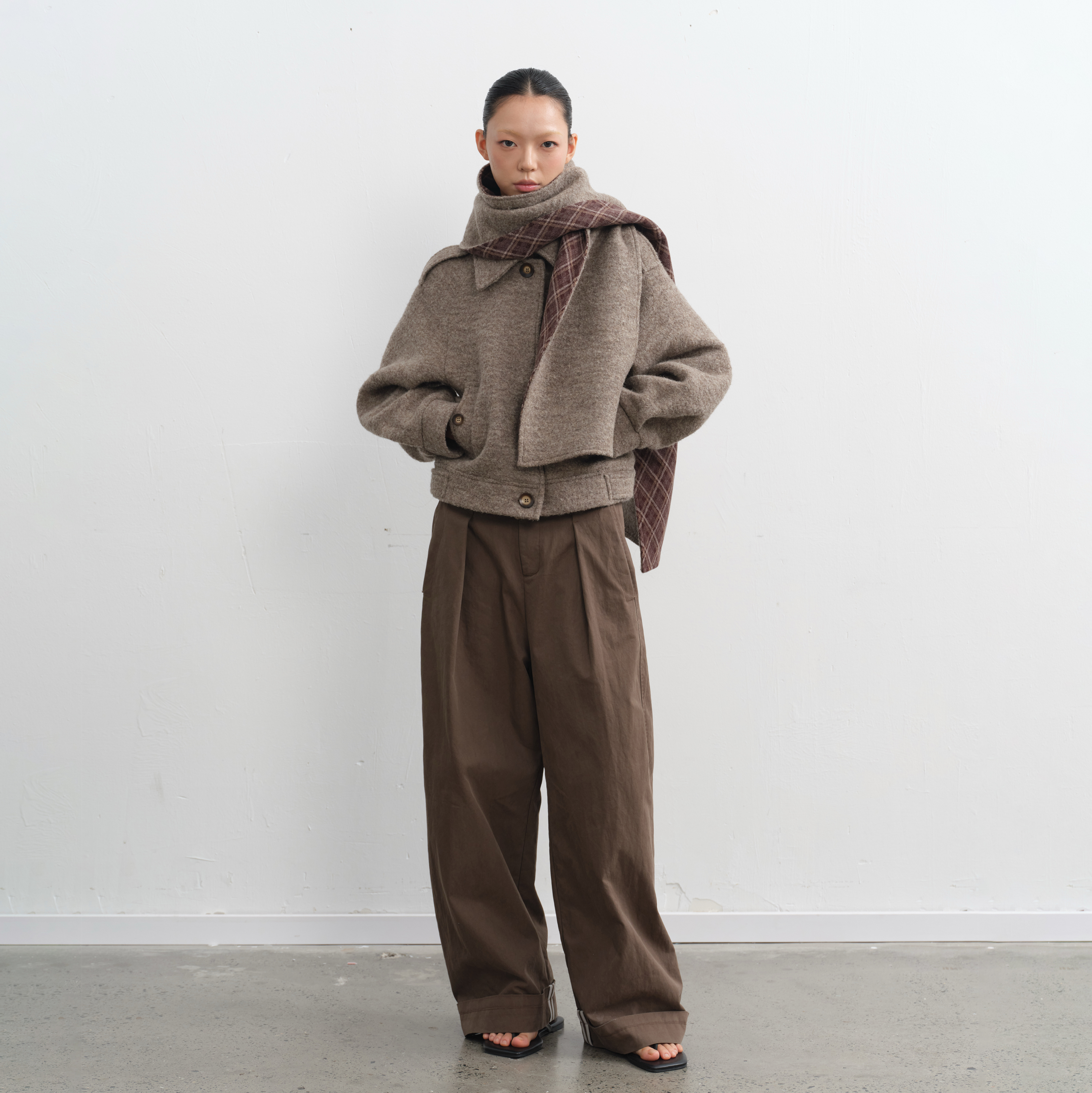 70羊毛复古英伦风短款毛呢外套