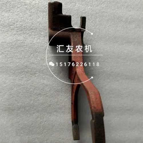 福田雷沃欧豹拖拉机 TA554 654 704 750 754 804-A 动力输出拨叉