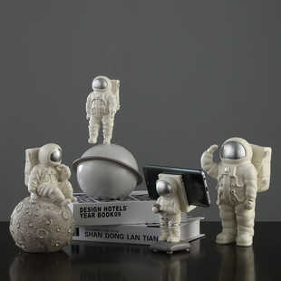 创意太空人宇航员简约摆件 饰摆件 创意家居树脂工艺品装