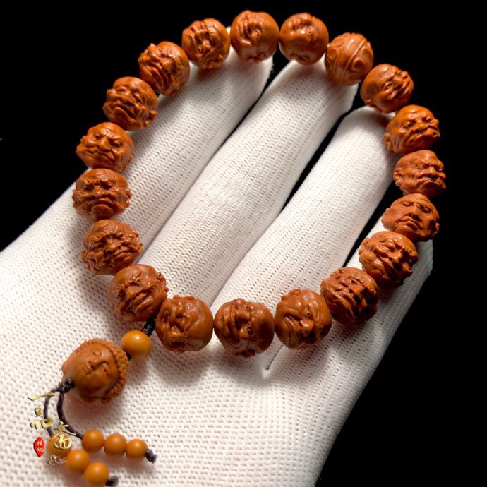 龙纹桃核雕刻小籽十八罗汉核雕手串桃木手链男非橄榄核猴头小核桃