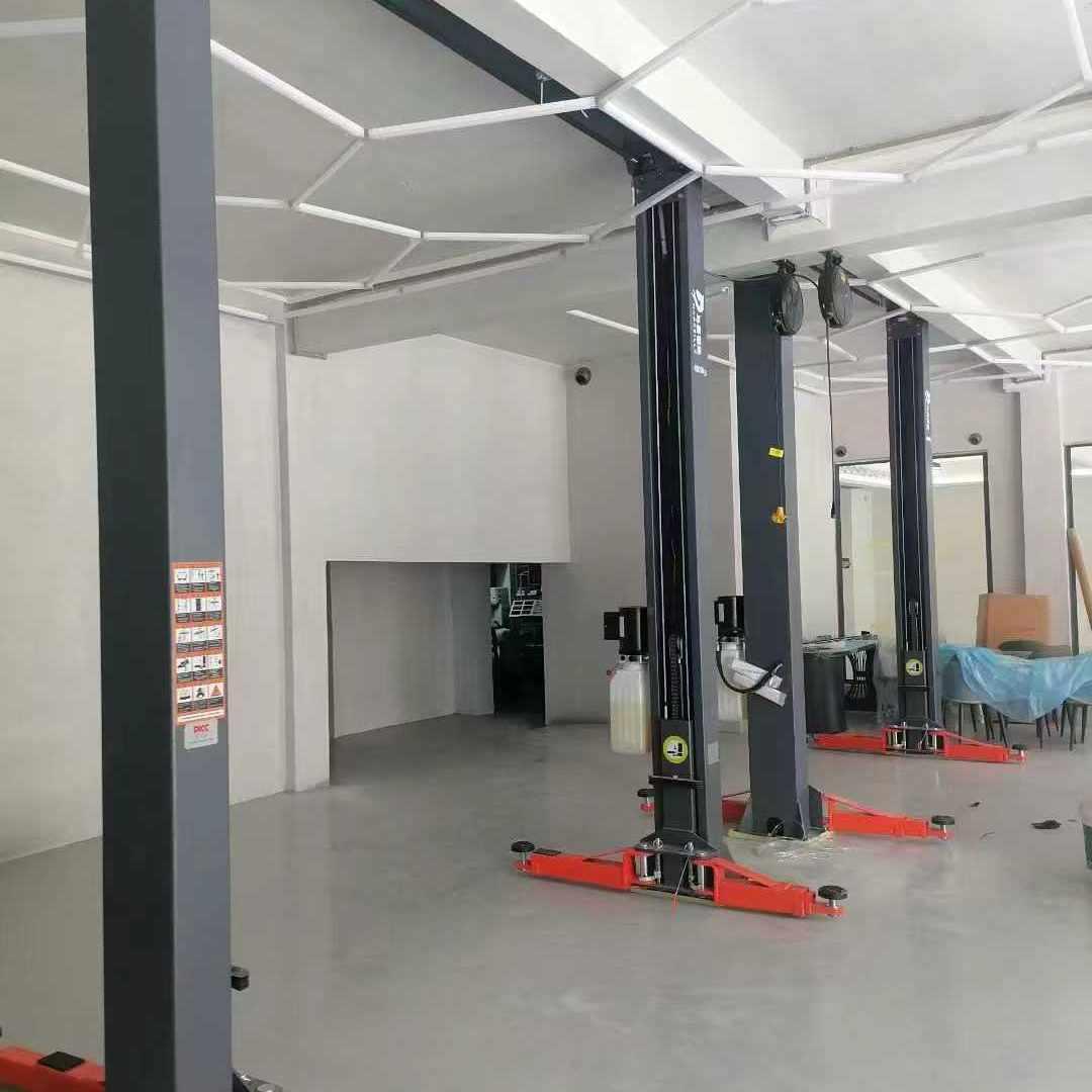 龙门升降机升降机4s店汽修双柱举升升降机液压双缸汽车升降架4吨