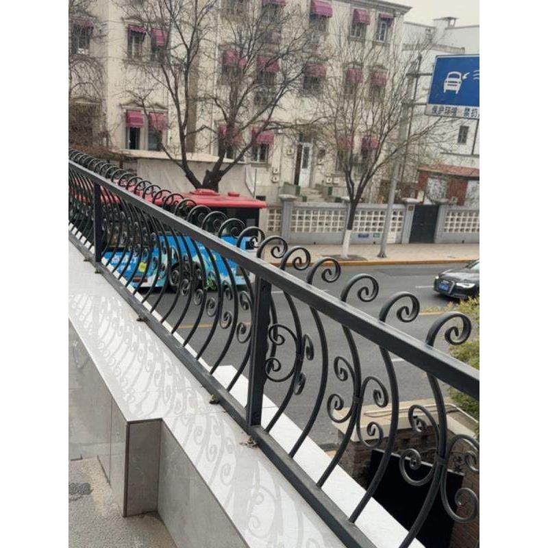 法式铝合金铁艺阳台护栏杆露台花架护栏庭院室外围栏阁楼栏杆定制