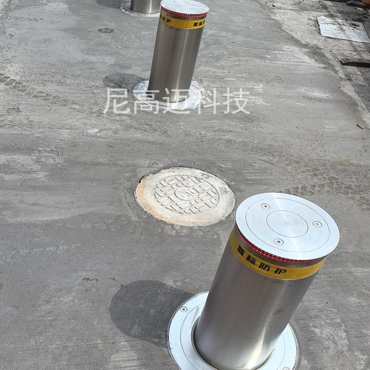 小学校门口自动升降防撞阻路桩交通设施隔离墩成品304不锈钢车挡