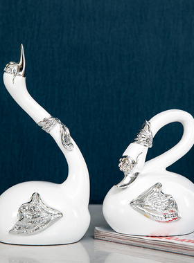 创意天鹅摆件家居装饰房间布置红酒架摆设新婚礼物闺蜜送礼