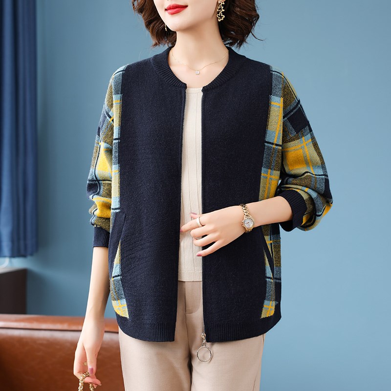 妈妈春装洋气格子开衫外套中年女装30岁40中老年春秋新款针织上衣