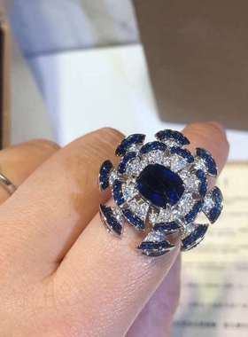 Fashion simple blue corundum flower ring fashion